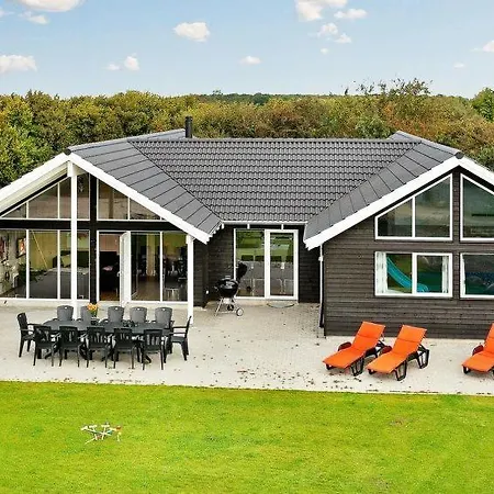 Eskilstrup Sleeps 16 Pool Wifi * Eskilstrup (Funen)